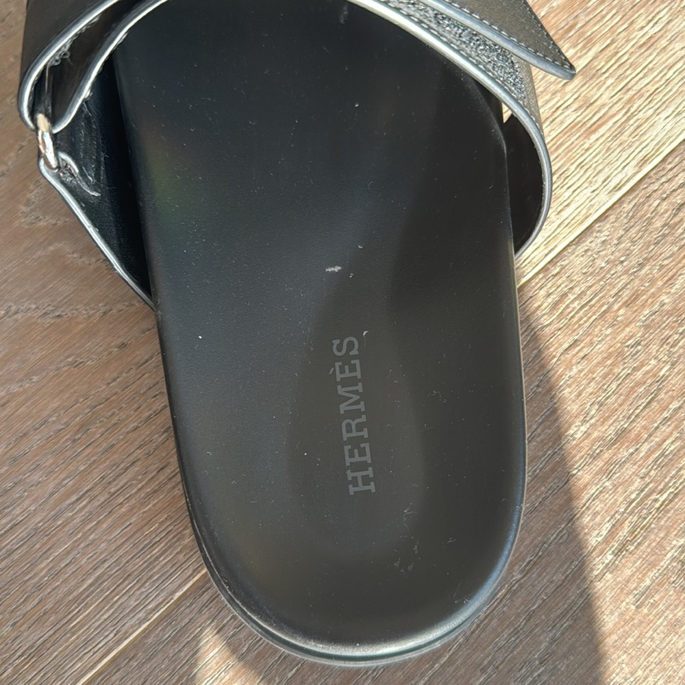 Hermes Black Leather Oran-Style Slide Sandals - Picture 2 of 5